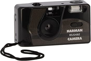 Amazon | Ilford Harman Reusable 35mmフィルムカメラ(フィルム2本付き
